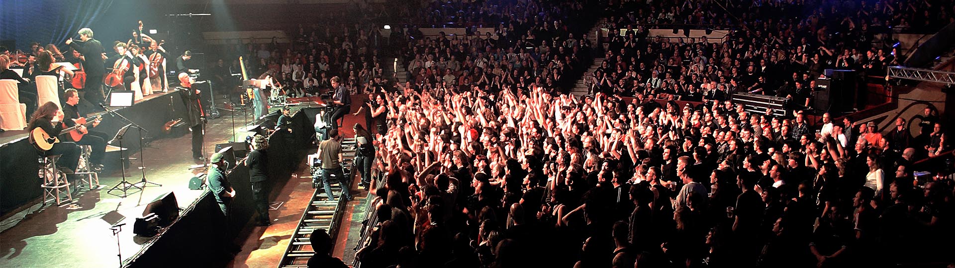 Aufzeichnung eines Konzerts der Kult-Band Schandmaul mit Orchester im Circus Krone München